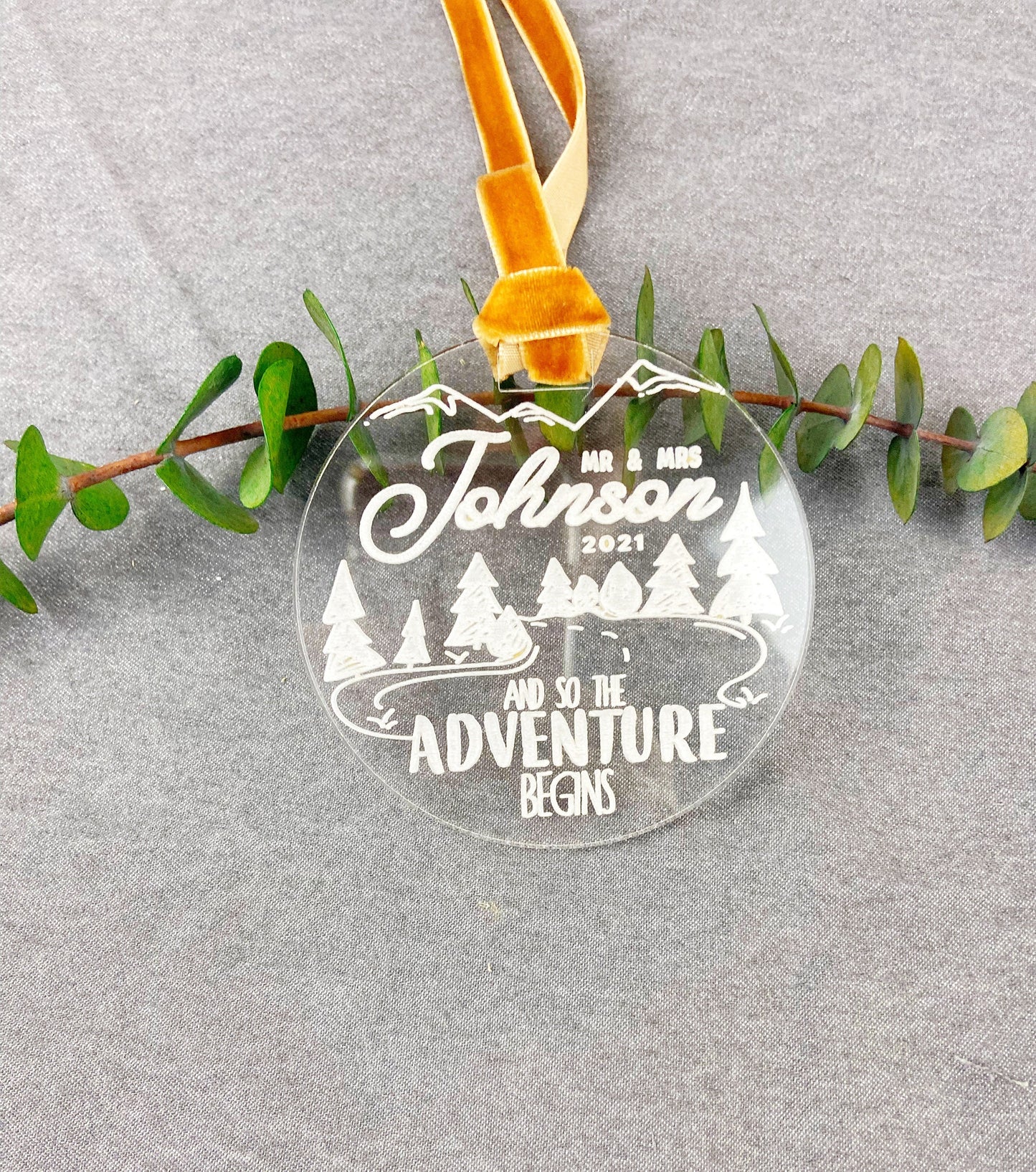 First Christmas Married Ornament Newlywed Gift Mr Mrs Christmas Ornament Personalized Mr Mrs Wedding Ornament Wedding Gift