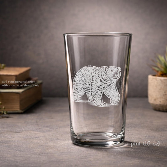 Arctic Polar Bear Glass | Personalized Wildlife Gift, Engraved Drinkware for Nature Lover Alaska Memory